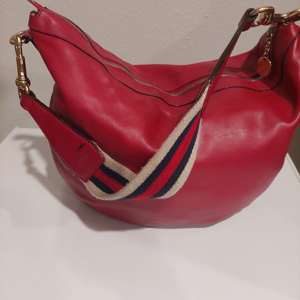 Gucci shoulder bag